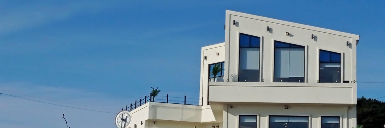 pebripus's profile banner image