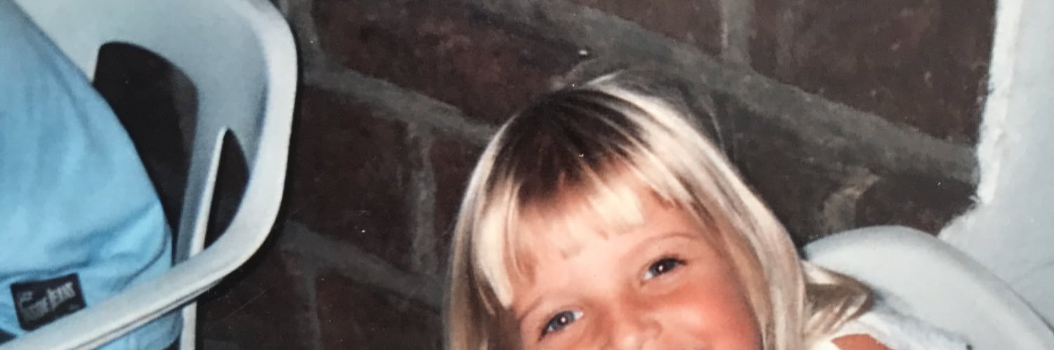 CamiAlvarezst's profile banner image