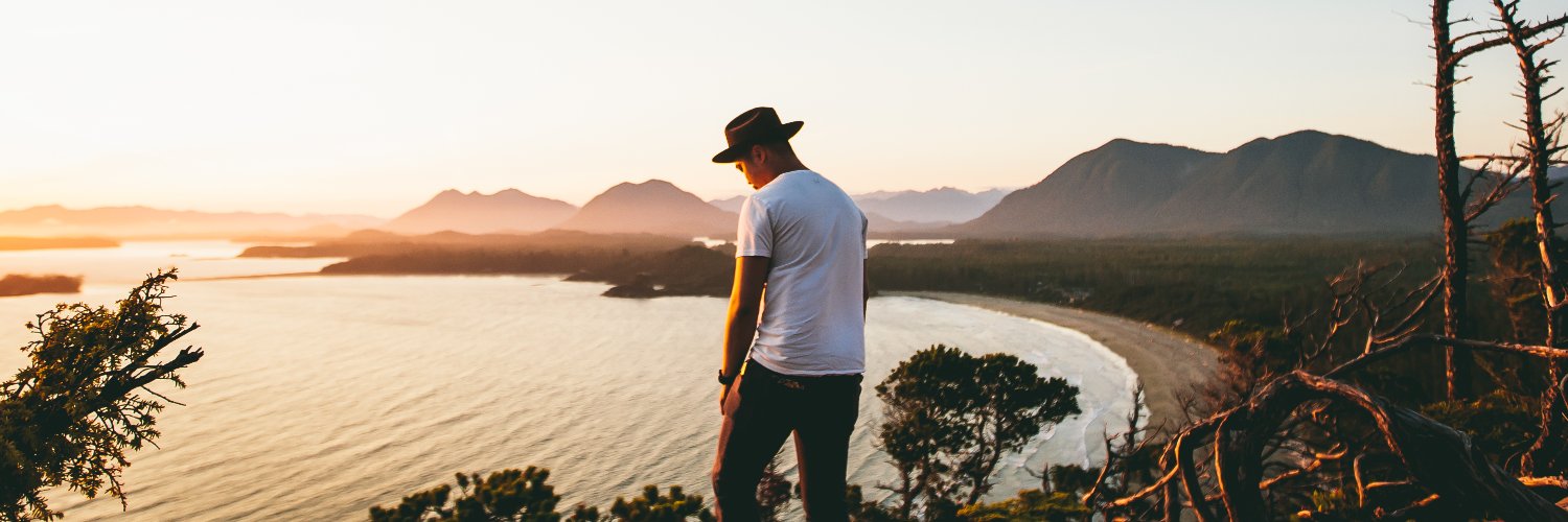 nineteenphoto's profile banner image