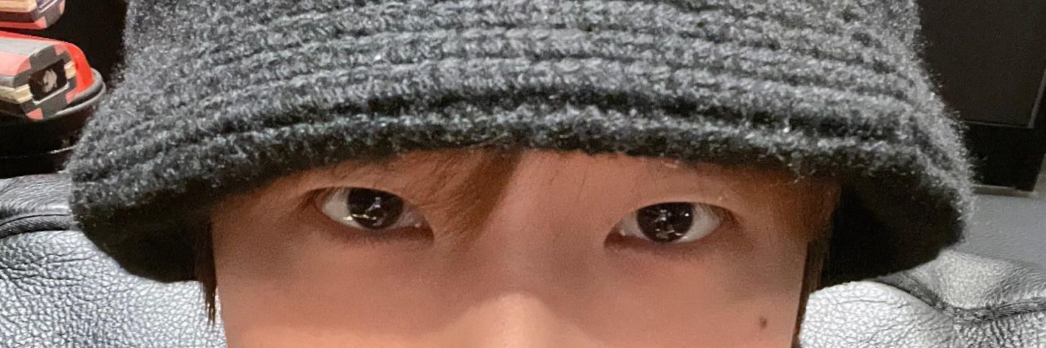 backjiiikon's profile banner image