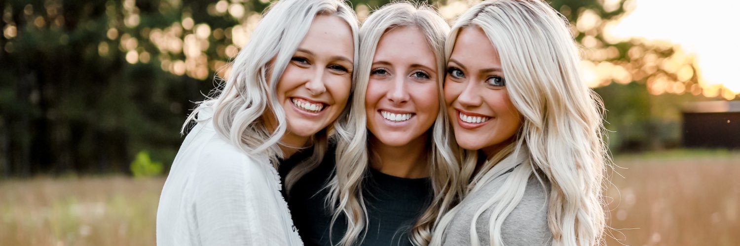 HannahJones_10's profile banner image