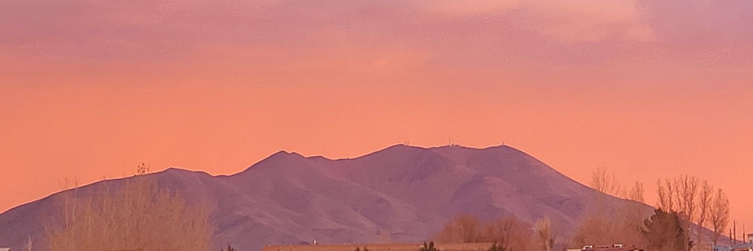 ShanniJ9's profile banner image