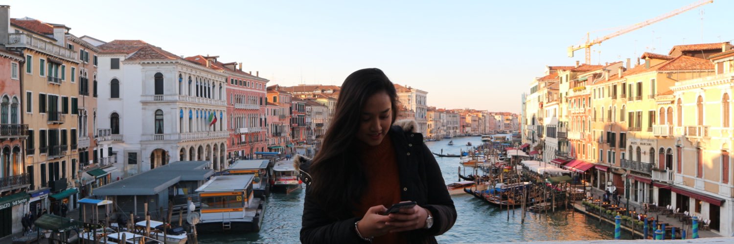 natashalexaa's profile banner image