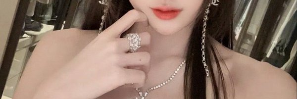 HL8264's profile banner image