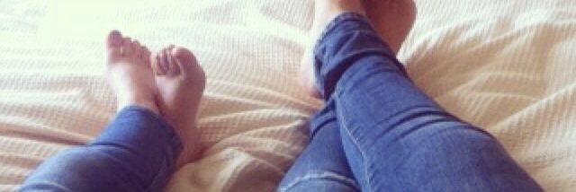 April Thompson banner