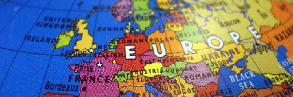 Young People for EU banner