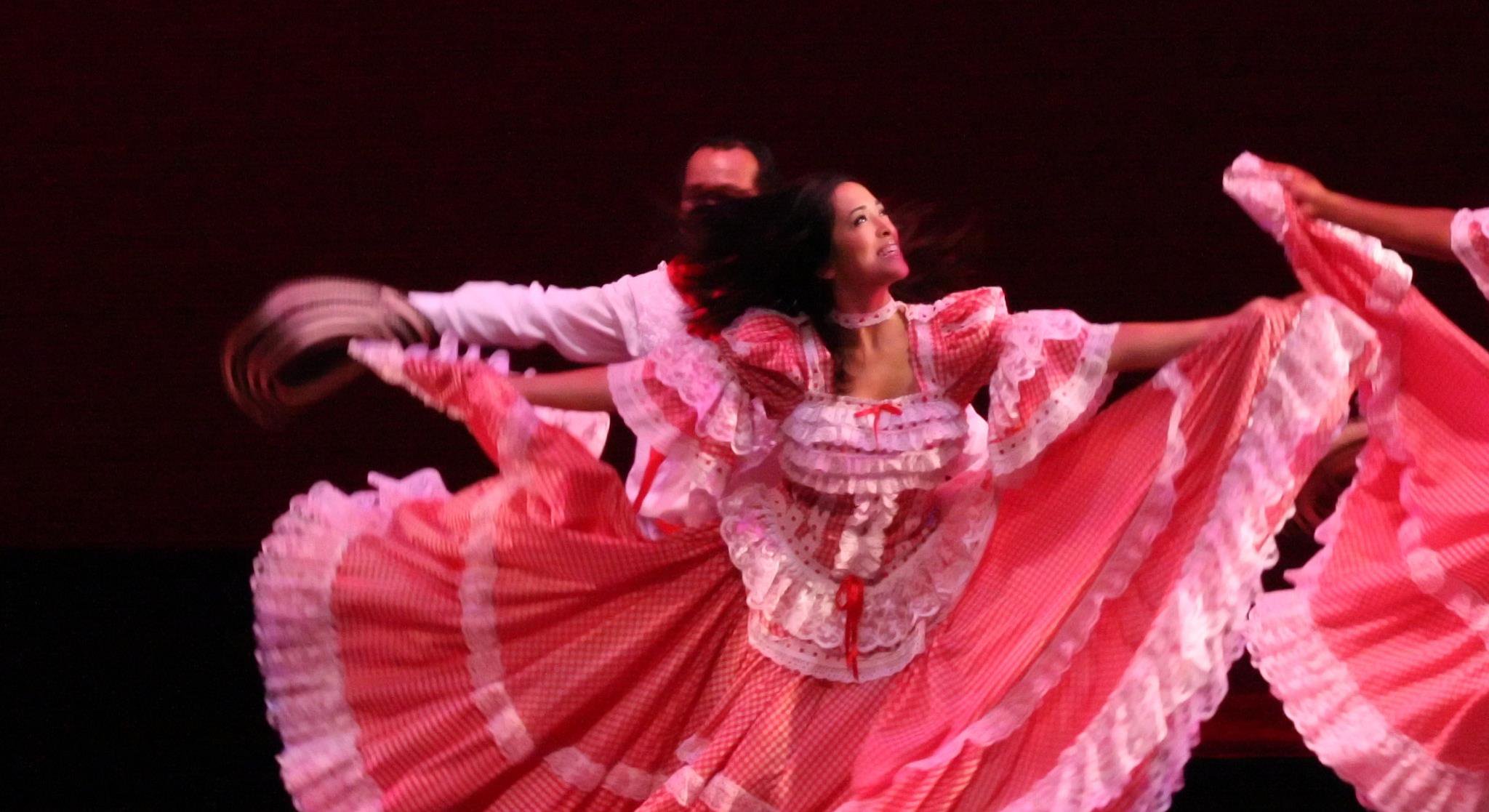 colomfolkballet's profile banner image