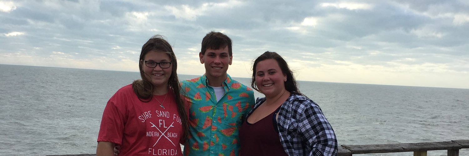 macrawx3's profile banner image