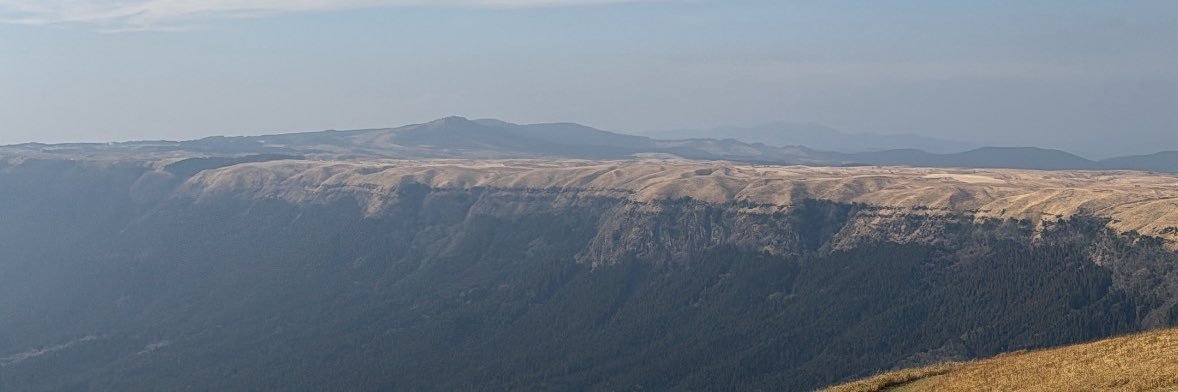 hlwithu's profile banner image