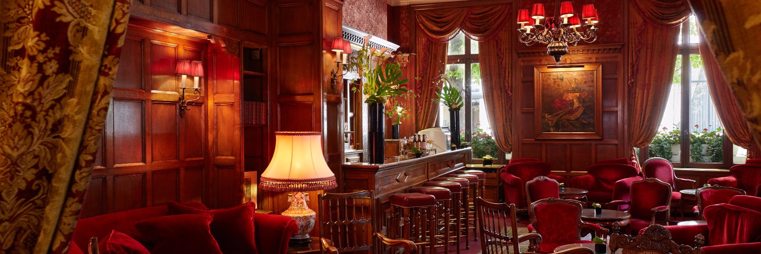 Hôtel Raphael Paris banner