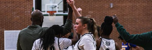 DCWBBCoach Profile Banner