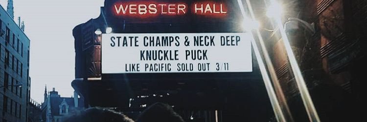 alli_timelow's profile banner image