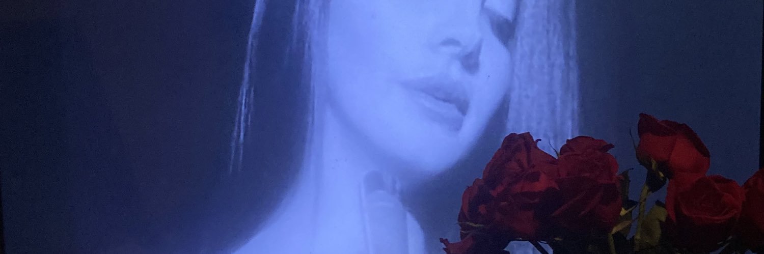 xomirranda's profile banner image