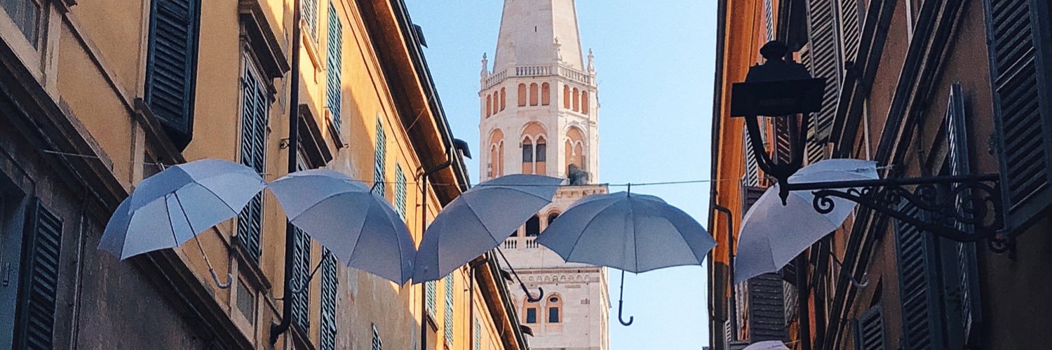 BeaDominianni's profile banner image