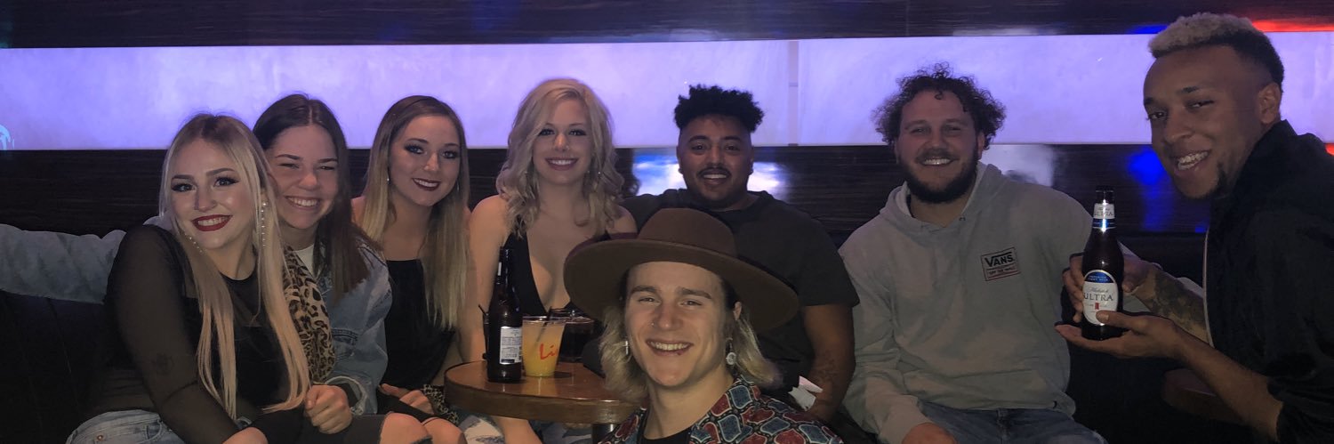 ricCLAIREdrip's profile banner image