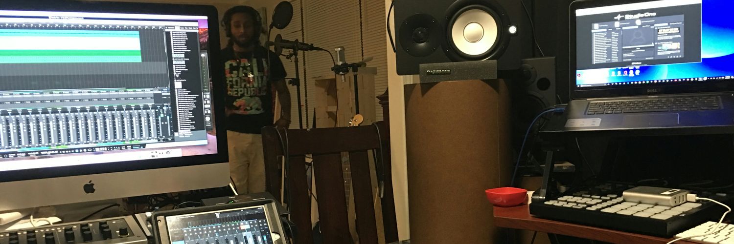 mkingbeats's profile banner image