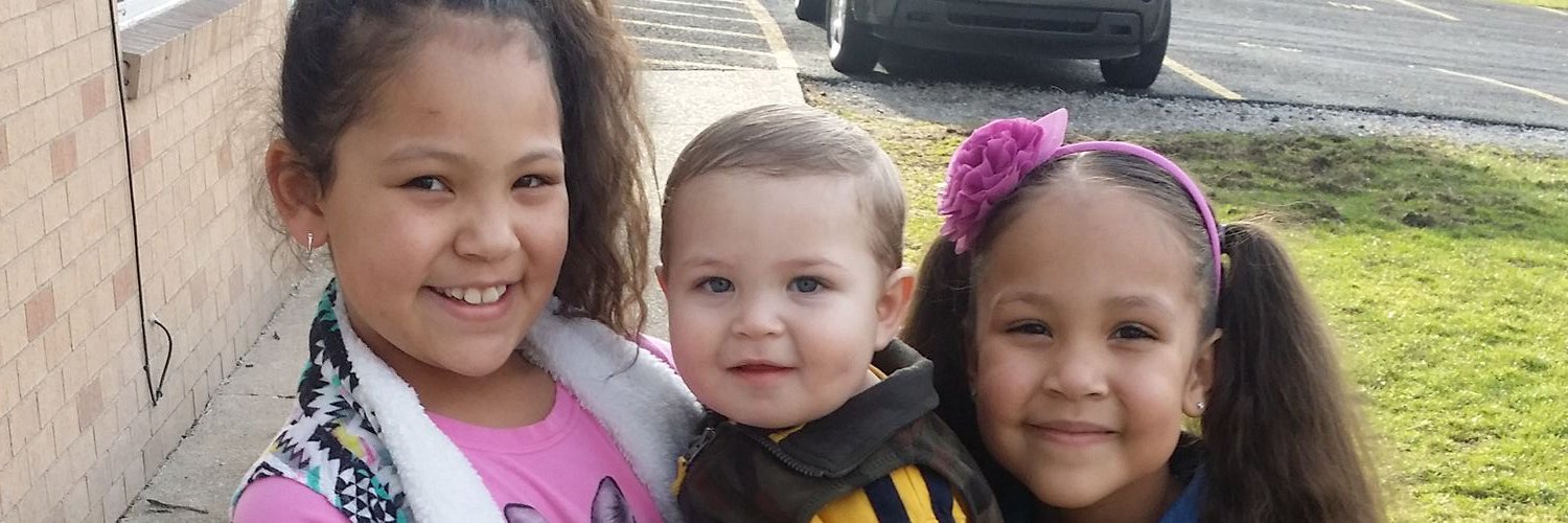 Ashley Snedeker banner