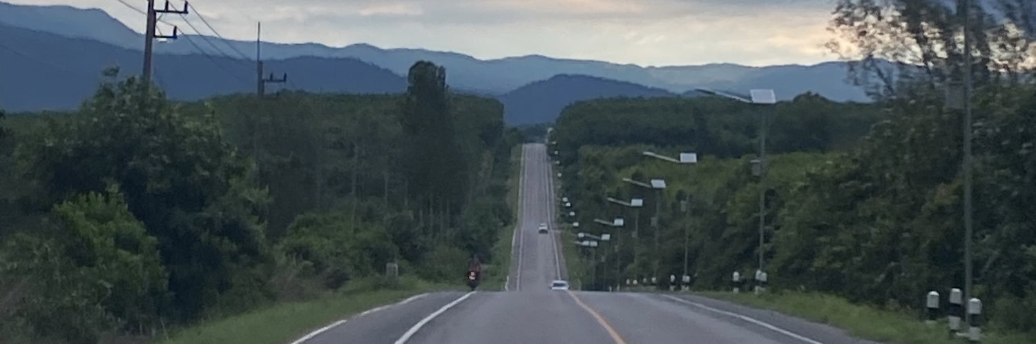 lukmoooooo's profile banner image