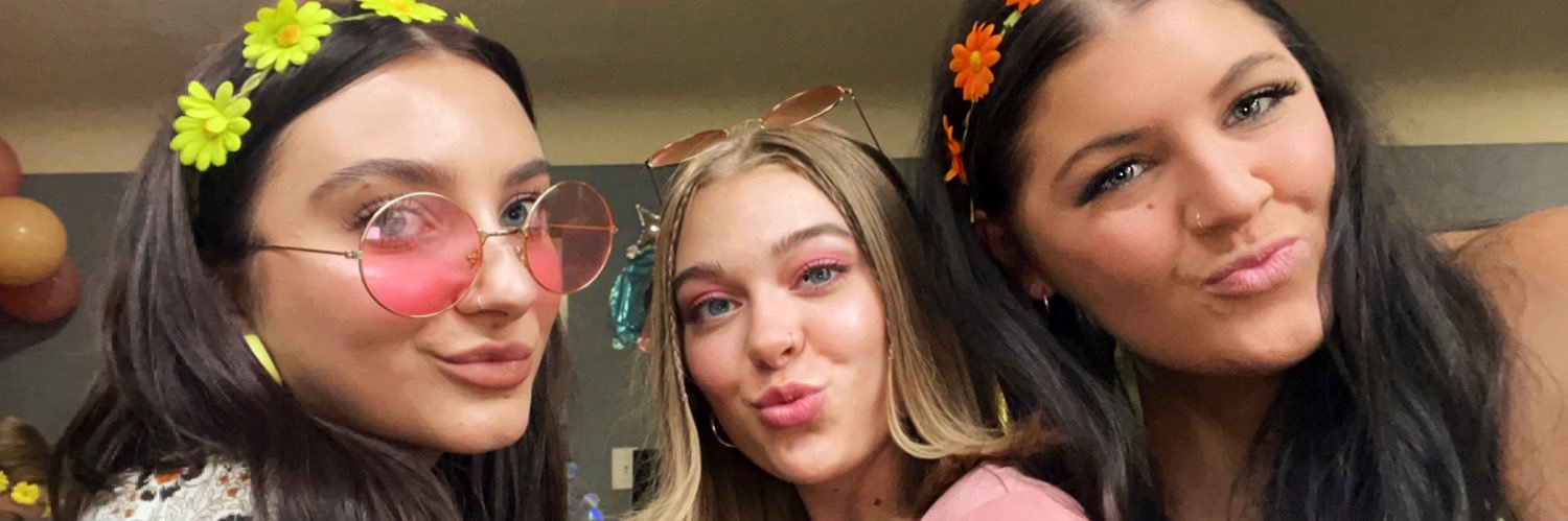 Courtney_Vo's profile banner image