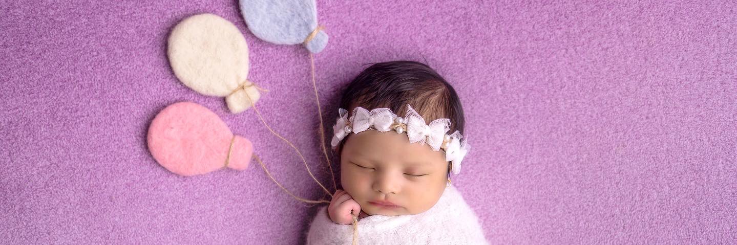 Damaryanti, Tiara banner