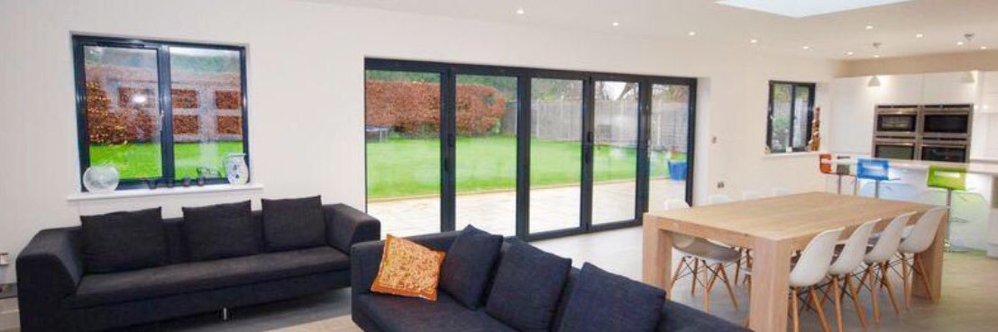 Mark Robbins Ltd banner