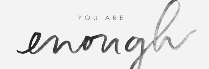carolinelson97's profile banner image