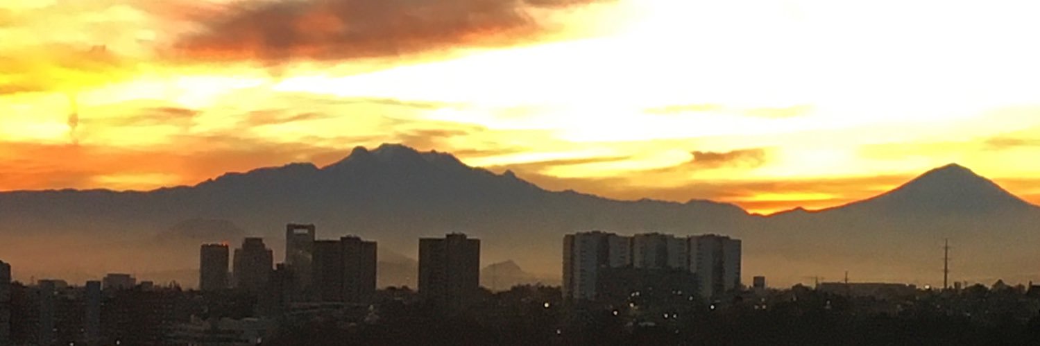 Llovera's profile banner image