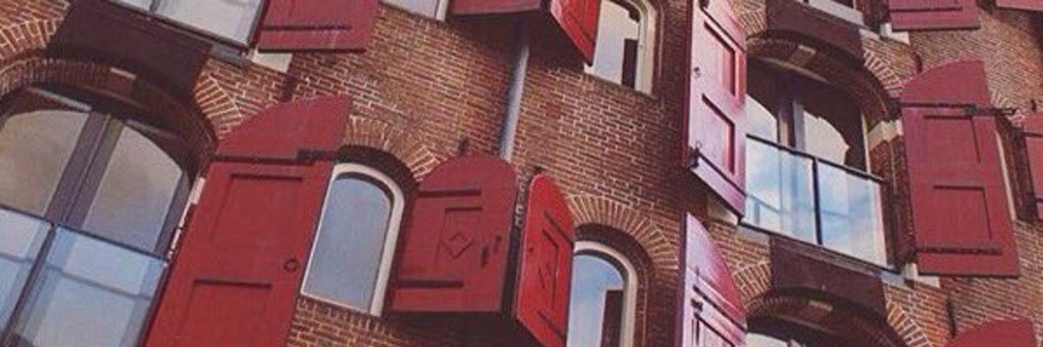 mloocca's profile banner image