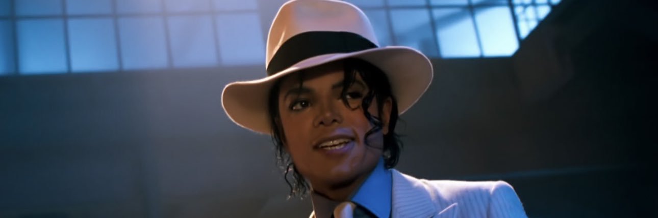 deeali21's profile banner image