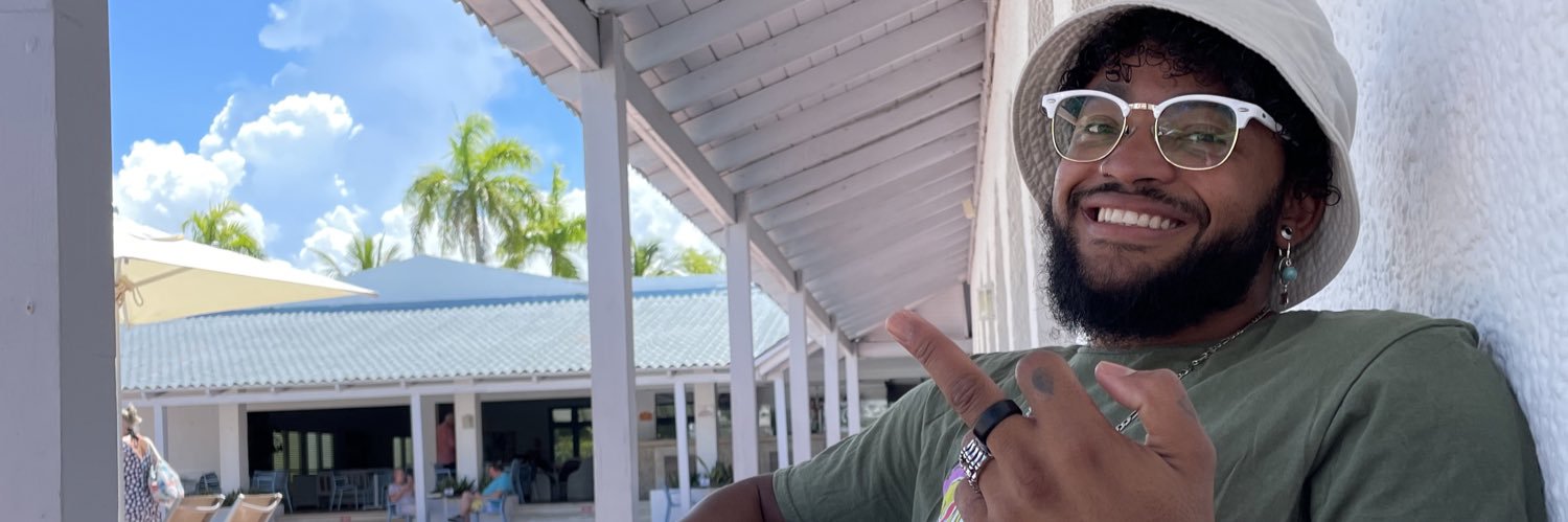 stephbrodriguez's profile banner image