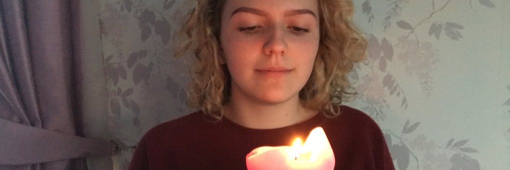 NiamhFanPage's profile banner image
