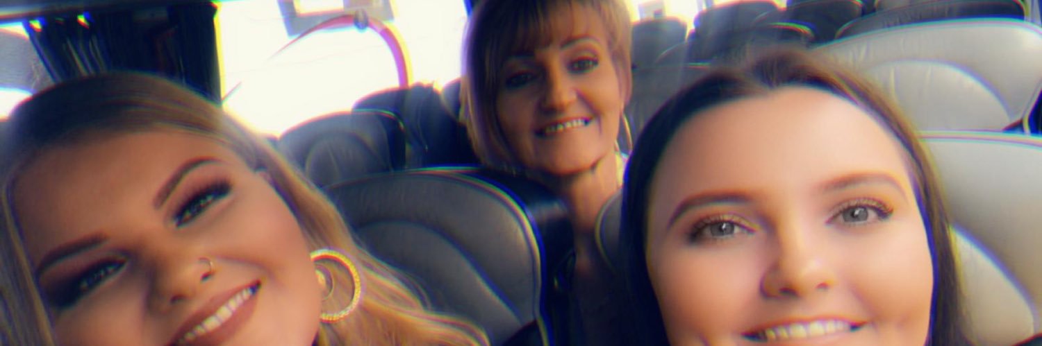shansmall_'s profile banner image