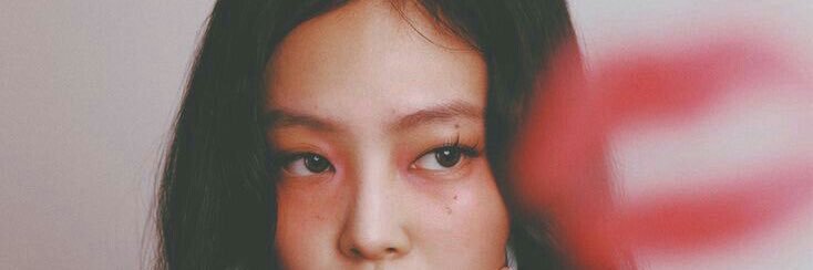 benjamin is seeing ariana banner