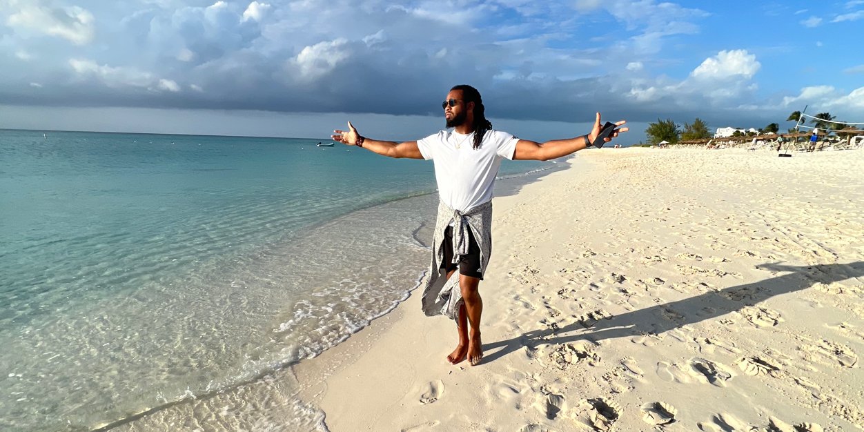J_No24's profile banner image
