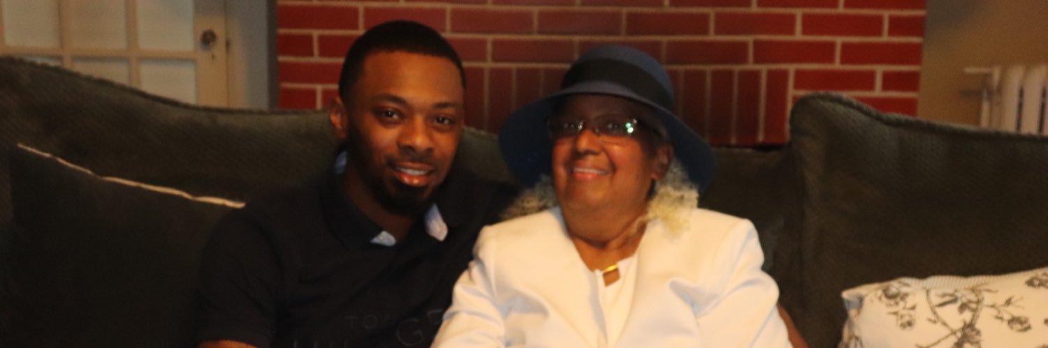 tremoffett's profile banner image