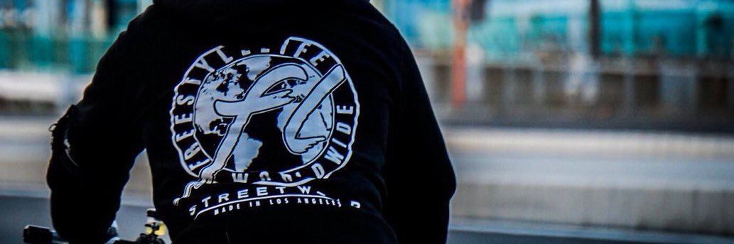 9for__'s profile banner image