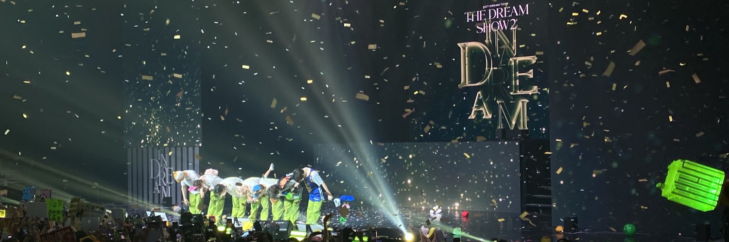 Justine 🌹🐶 banner