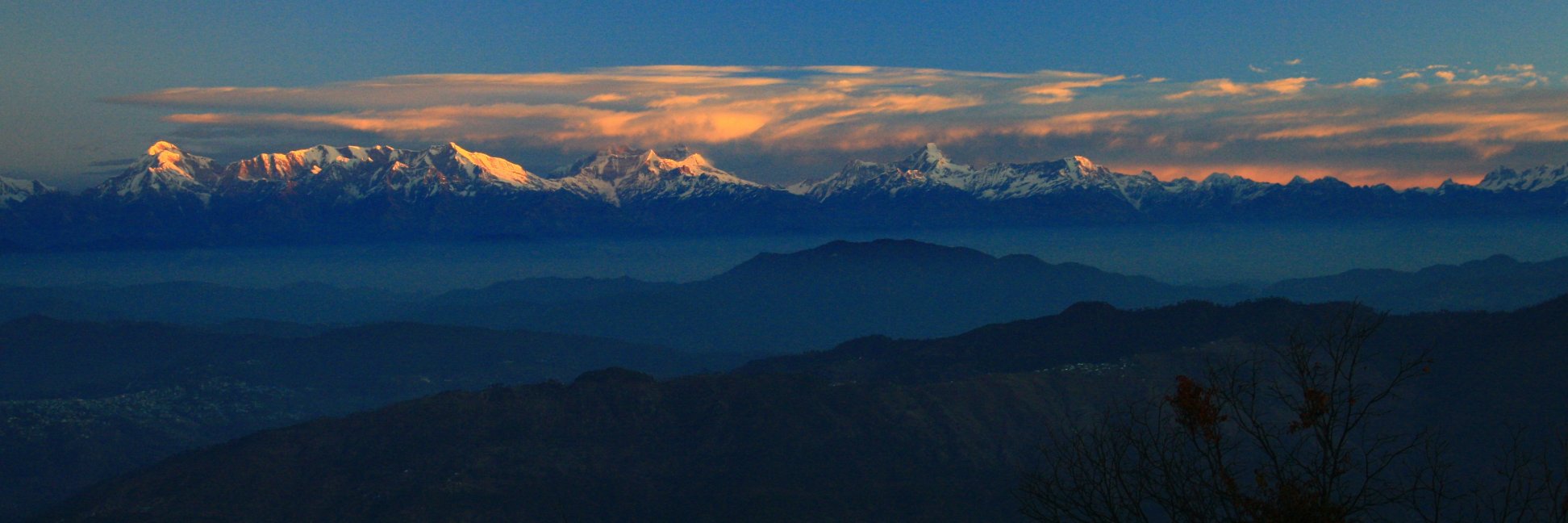 devika_rc's profile banner image