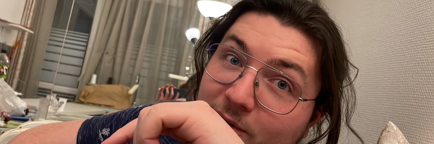SneakyMeew's profile banner image