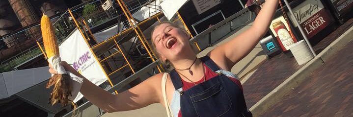 ItsJustReni's profile banner image