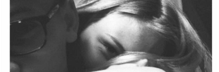 Laura_vzgl's profile banner image