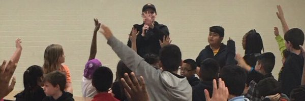 Mia__Moreno Profile Banner