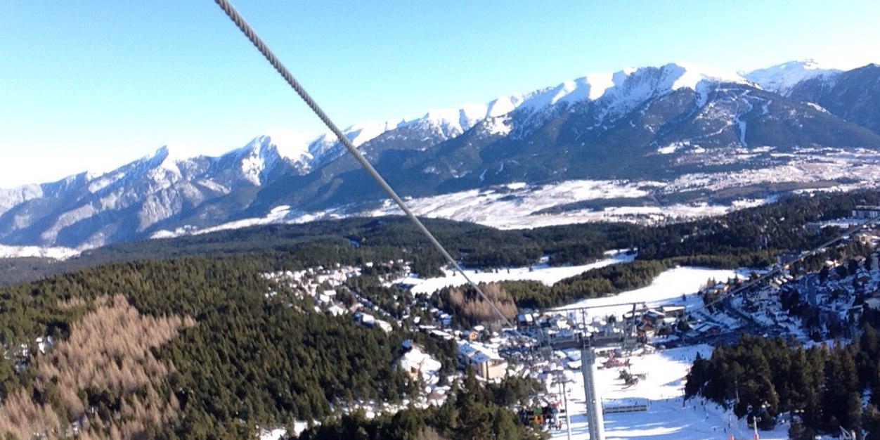 Sarah V Thomas banner