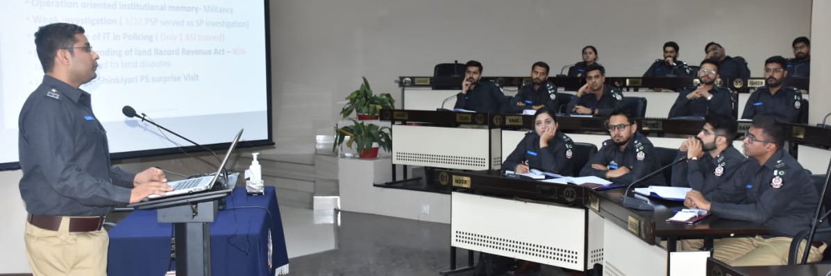 munib ahmad banner
