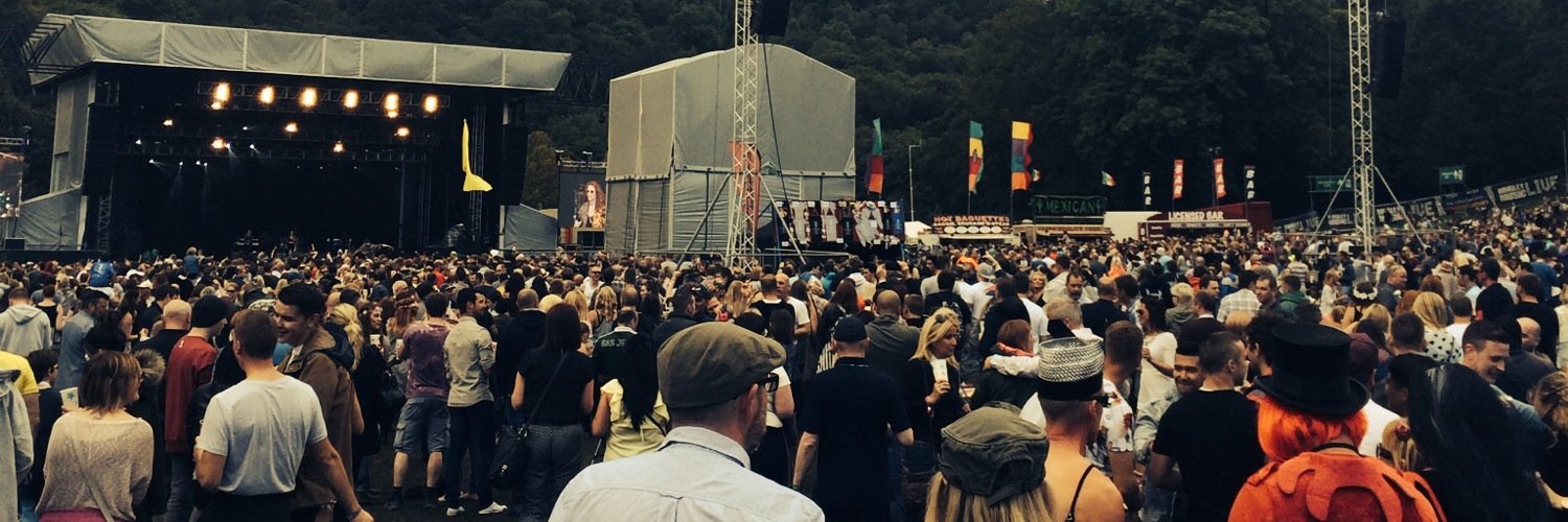 stacey monaghan banner