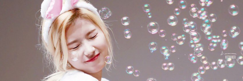 hn911112's profile banner image