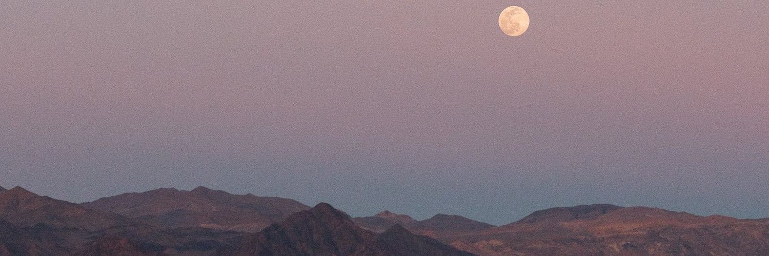yesimcuma's profile banner image