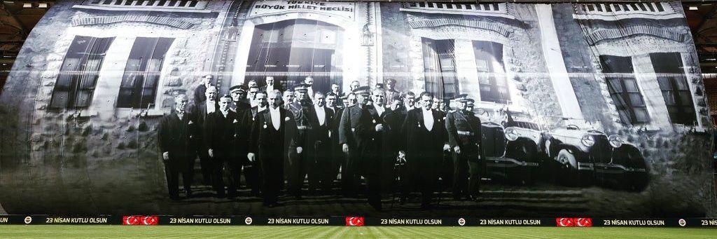 MesutMaydanos's profile banner image