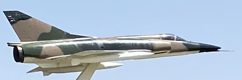 27R01's profile banner image
