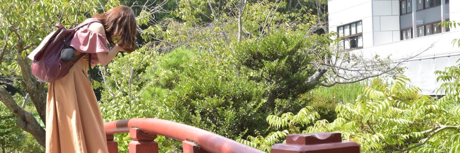 Honey_poor's profile banner image